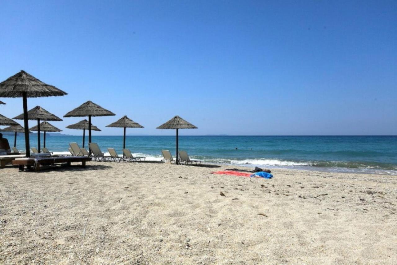 Villa Maria On The Beach Acharavi  Exterior foto